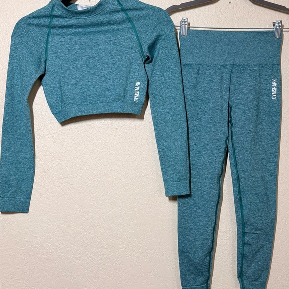 Gymshark Pants - Gymshark Seamless Crop Top & Leggings Set Teal Women’s Activewear